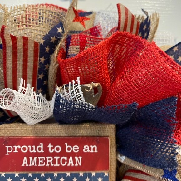 PATRIOTIC Wreath -Red, White & Blue “Proud to be an American” wreath wood center - Picture 7 of 8